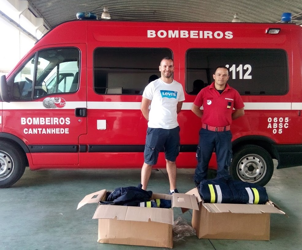 ver notícia Bruno Simões entregou casacos Nomex aos BVC
