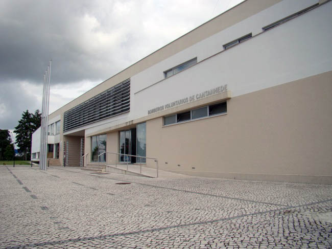 ver notícia Incêndio fez um morto em Labrengos